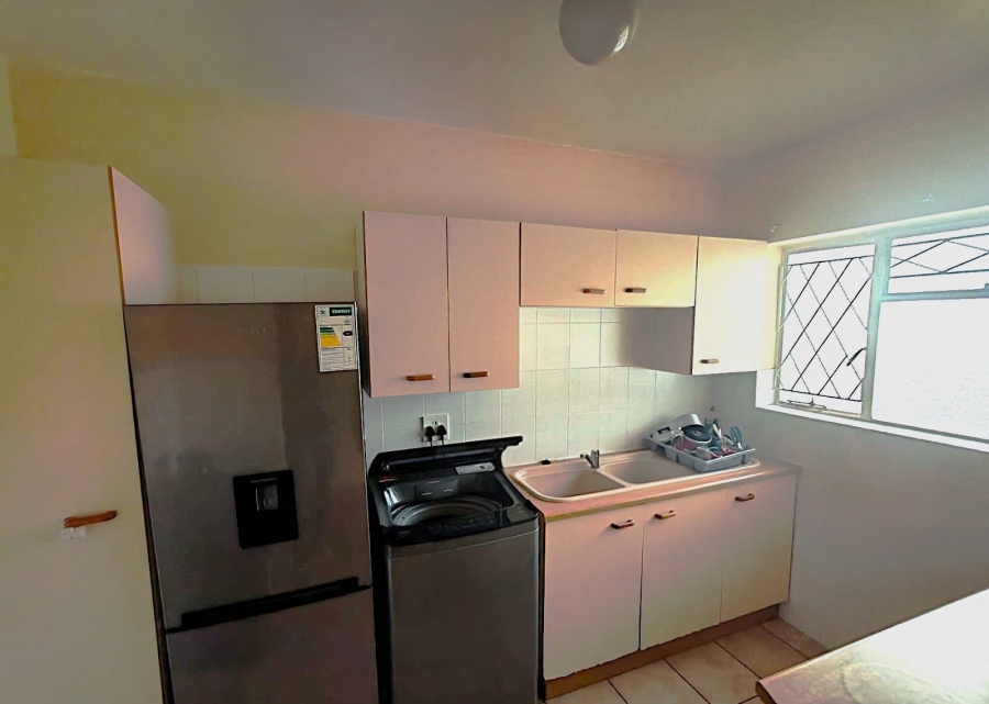2 Bedroom Property for Sale in Humewood Eastern Cape